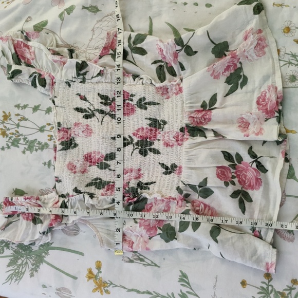 Roses And Ruffles Top - Picture 7 of 9